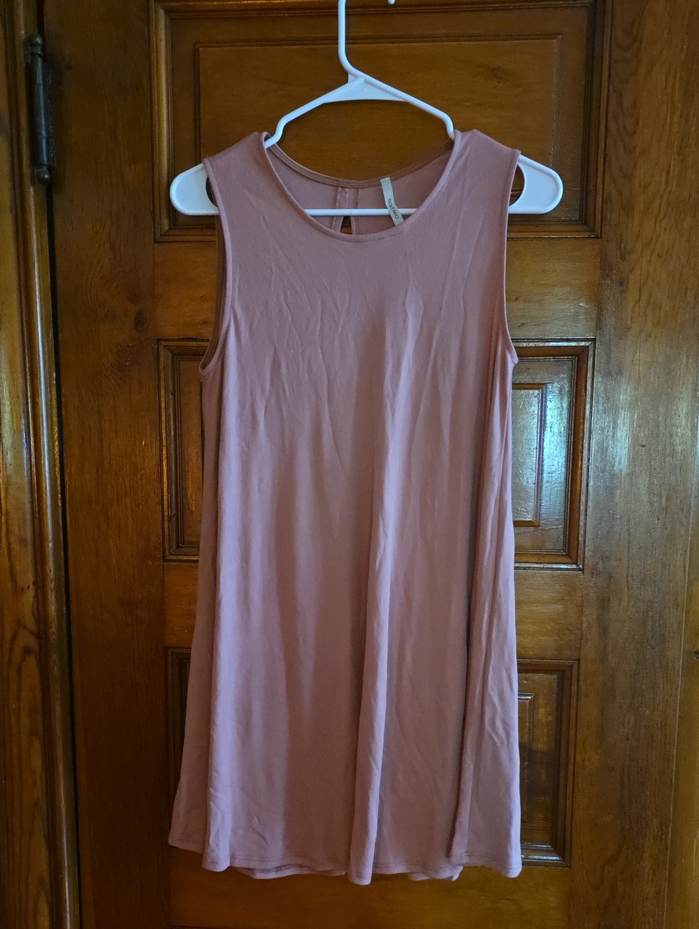 Solemio Rose-Tone Sleeveless Knit Top Sm-medium